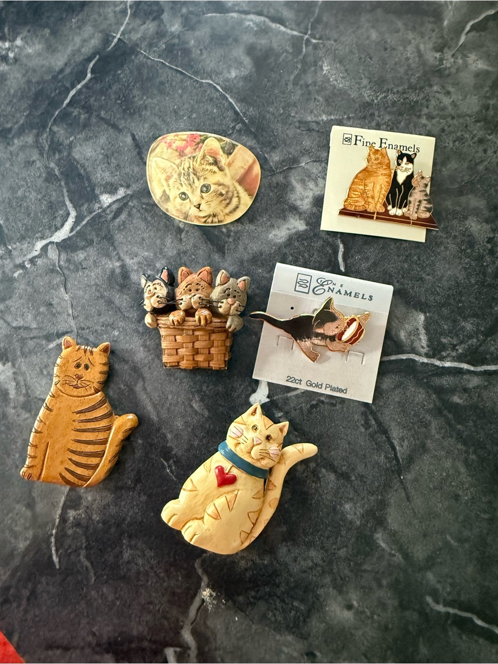 Vintage Cat Pin Lot 6 Kitty Cat Cat Lover Brooch Pins VTG Cottage Core - Picture 2 of 3